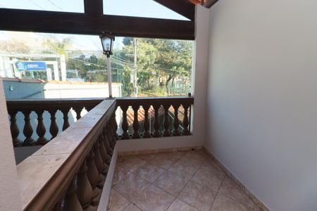 Casa à venda com 213m², 3 quartos e 2 vagasÁrea externa