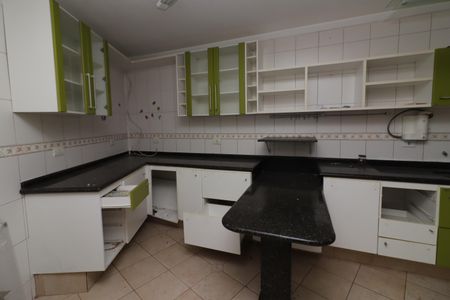 Casa à venda com 213m², 3 quartos e 2 vagasCozinha