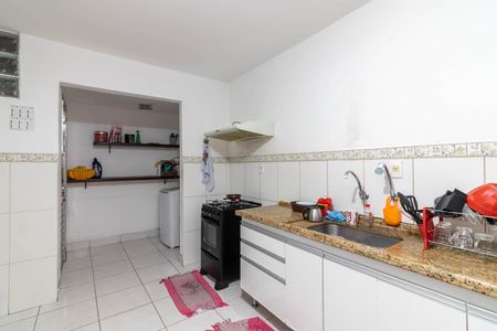 Casa à venda com 345m², 8 quartos e 3 vagasCozinha