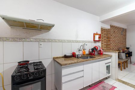 Casa à venda com 345m², 8 quartos e 3 vagasCozinha