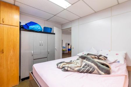 Casa à venda com 345m², 8 quartos e 3 vagasQuarto 2