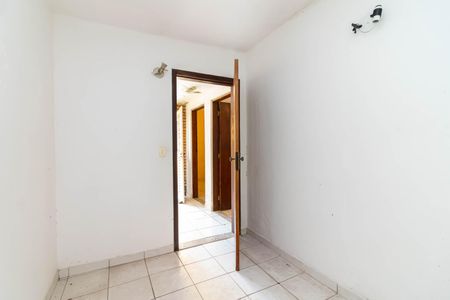 Casa 2 - Quarto 2 de casa à venda com 8 quartos, 345m² em Jardim Peri, São Paulo