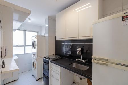 Apartamento à venda com 48m², 1 quarto e 1 vaga Apartamento à venda com 48m², 1 quarto e 1 vagaCozinha e Área de Serviço
