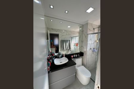 Apartamento à venda com 72m², 2 quartos e 1 vaga Apartamento à venda com 72m², 2 quartos e 1 vagaBanheiro