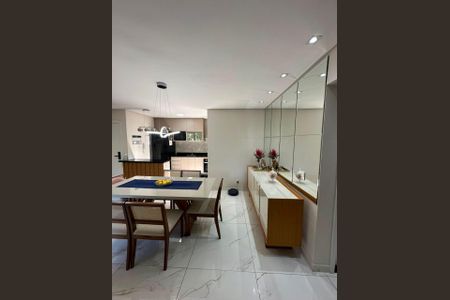 Apartamento à venda com 72m², 2 quartos e 1 vaga Apartamento à venda com 72m², 2 quartos e 1 vagaSala