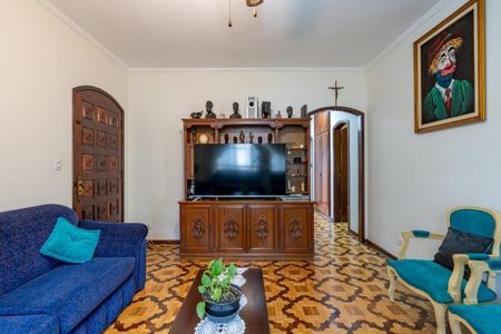 Casa à venda com 3 quartos, 176m² em Jardim Cláudia, São Paulo