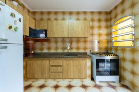 Cozinha de casa à venda com 3 quartos, 176m² em Jardim Cláudia, São Paulo