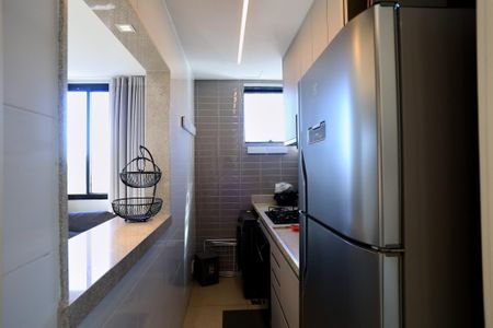 Cozinha de apartamento para alugar com 1 quarto, 41m² em Funcionários, Belo Horizonte