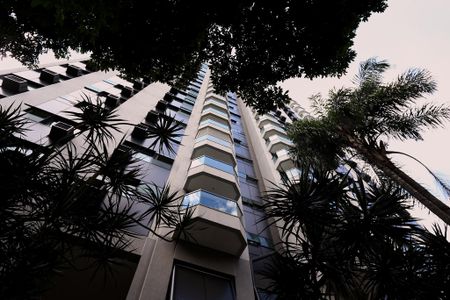 Apartamento para alugar com 41m², 1 quarto e 1 vagaFachada