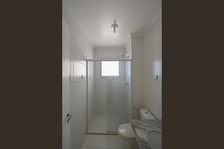 Apartamento à venda com 94m², 3 quartos e 2 vagas Apartamento à venda com 94m², 3 quartos e 2 vagasBanheiro da Suíte
