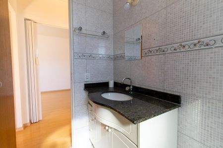 Apartamento à venda com 81m², 2 quartos e 1 vagaBanheiro