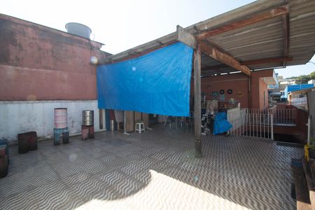Casa à venda com 158m², 4 quartos e 2 vagas Casa à venda com 158m², 4 quartos e 2 vagasÁrea externa