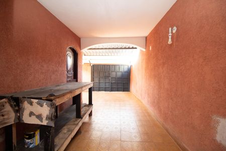 Casa à venda com 158m², 4 quartos e 2 vagas Casa à venda com 158m², 4 quartos e 2 vagasÁrea externa