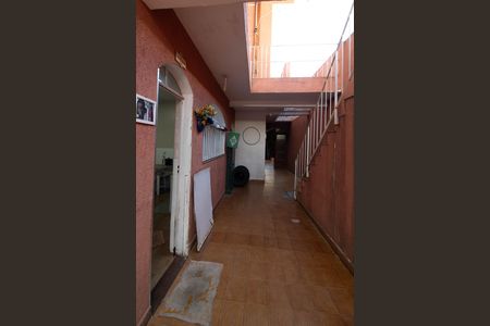 Casa à venda com 158m², 4 quartos e 2 vagas Casa à venda com 158m², 4 quartos e 2 vagasÁrea externa