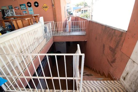 Casa à venda com 158m², 4 quartos e 2 vagas Casa à venda com 158m², 4 quartos e 2 vagasÁrea externa