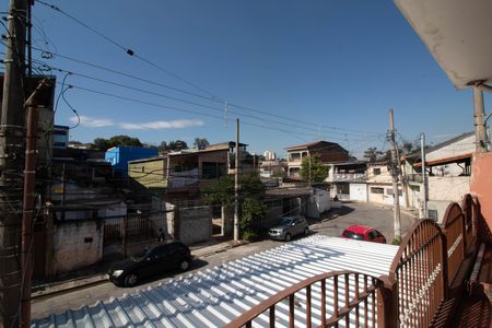 Casa à venda com 158m², 4 quartos e 2 vagas Casa à venda com 158m², 4 quartos e 2 vagasÁrea externa