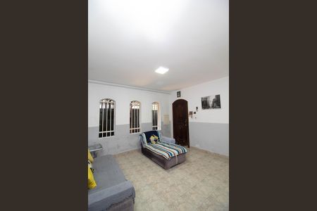 Sala de casa à venda com 4 quartos, 158m² em Vila Santa Maria, Guarulhos