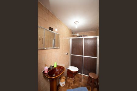 Casa à venda com 158m², 4 quartos e 2 vagas Casa à venda com 158m², 4 quartos e 2 vagasBanheiro 2