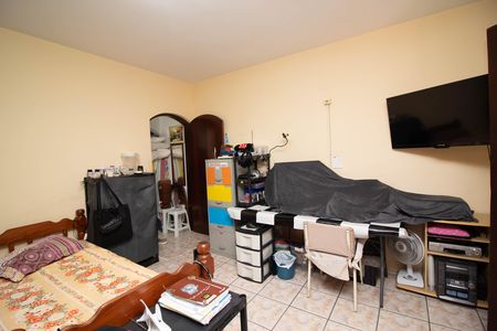 Casa à venda com 158m², 4 quartos e 2 vagas Casa à venda com 158m², 4 quartos e 2 vagasQuarto 2