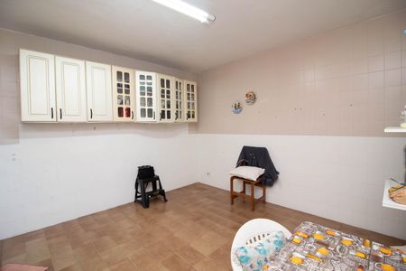 Casa à venda com 158m², 4 quartos e 2 vagas Casa à venda com 158m², 4 quartos e 2 vagasCozinha