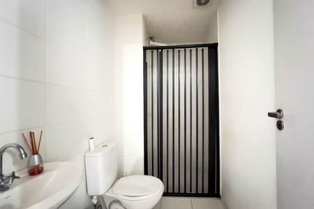 Banheiro de apartamento para alugar com 2 quartos, 35m² em Ipiranga, São Paulo