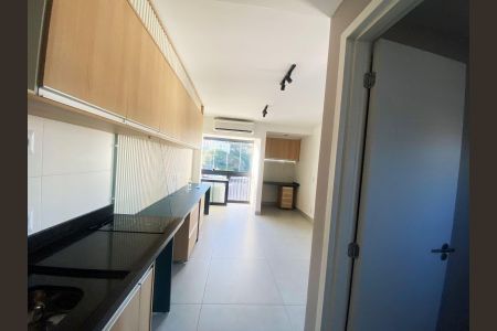 Área externa de kitnet/studio para alugar com 1 quarto, 28m² em Santana, São Paulo