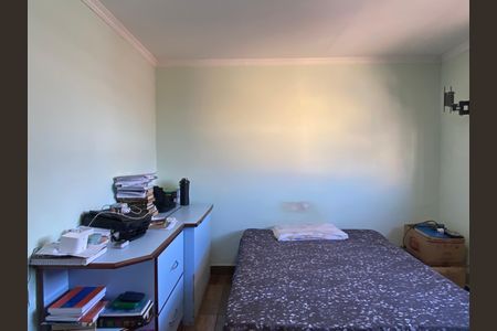 Casa à venda com 300m², 5 quartos e 2 vagas Casa à venda com 300m², 5 quartos e 2 vagasQuarto 5