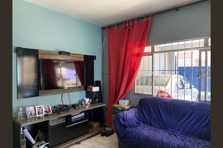Casa à venda com 300m², 5 quartos e 2 vagas Casa à venda com 300m², 5 quartos e 2 vagasSala