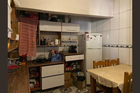Casa à venda com 300m², 5 quartos e 2 vagas Casa à venda com 300m², 5 quartos e 2 vagasCozinha 2