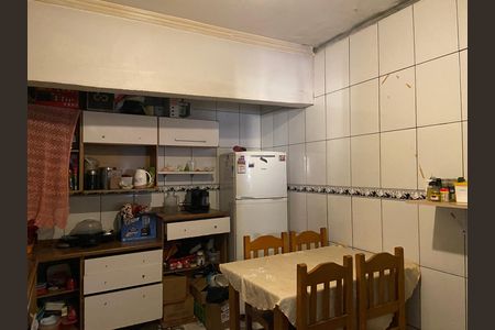 Cozinha 2 de casa à venda com 5 quartos, 300m² em Veloso, Osasco
