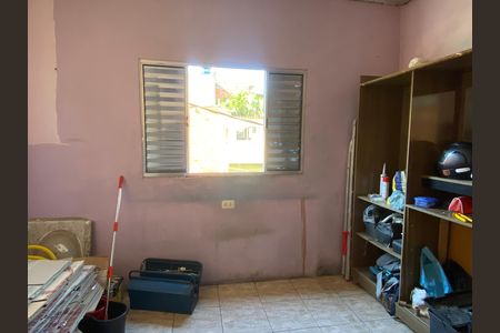 Casa à venda com 300m², 5 quartos e 2 vagas Casa à venda com 300m², 5 quartos e 2 vagasQuarto 1