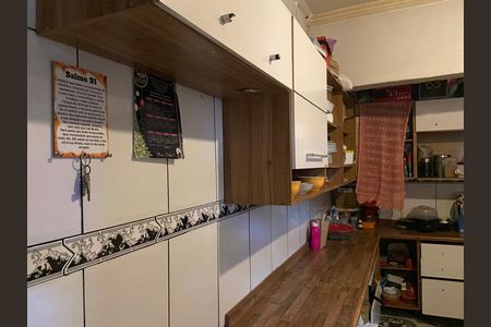 Casa à venda com 300m², 5 quartos e 2 vagas Casa à venda com 300m², 5 quartos e 2 vagasCozinha 2