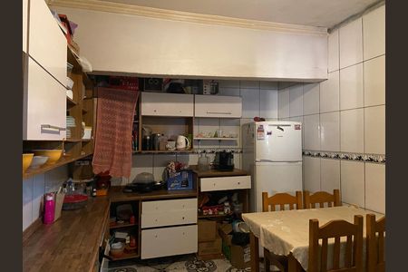 Casa à venda com 300m², 5 quartos e 2 vagas Casa à venda com 300m², 5 quartos e 2 vagasCozinha 2