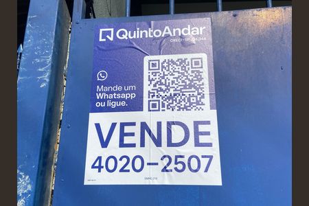 Casa à venda com 300m², 5 quartos e 2 vagas Casa à venda com 300m², 5 quartos e 2 vagasPlacaID