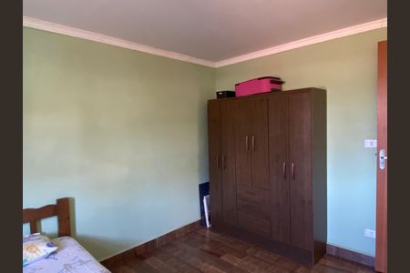 Casa à venda com 300m², 5 quartos e 2 vagas Casa à venda com 300m², 5 quartos e 2 vagasQuarto 4