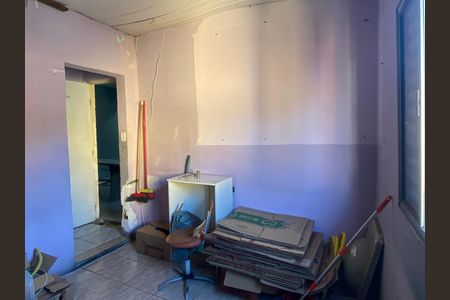 Casa à venda com 300m², 5 quartos e 2 vagas Casa à venda com 300m², 5 quartos e 2 vagasQuarto 1