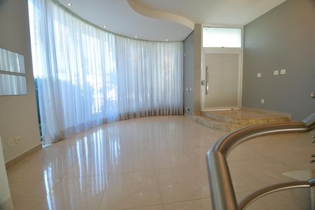 Sala de casa de condomínio para alugar com 4 quartos, 472m² em Parque Imperador, Campinas