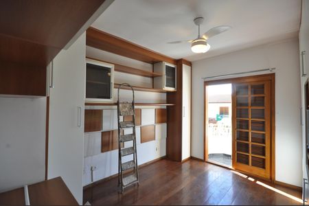 Casa de condomínio à venda com 133m², 2 quartos e 1 vagaQuarto 1