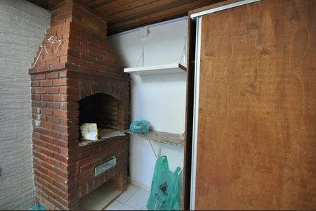 Casa de condomínio à venda com 133m², 2 quartos e 1 vagaChurrasqueira