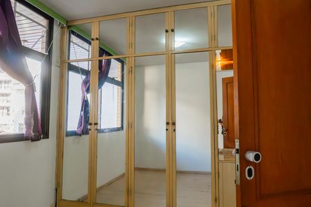 Apartamento para alugar com 140m², 3 quartos e 2 vagas Apartamento para alugar com 140m², 3 quartos e 2 vagasQuarto 1