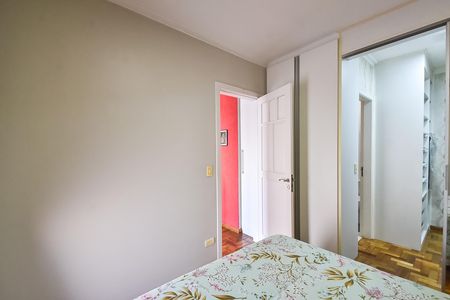 Casa de condomínio à venda com 140m², 3 quartos e 2 vagasSuíte