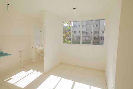 Sala de apartamento para alugar com 2 quartos, 42m² em Campo Grande, Rio de Janeiro