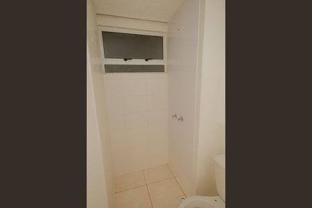 Banheiro de apartamento para alugar com 2 quartos, 42m² em Campo Grande, Rio de Janeiro