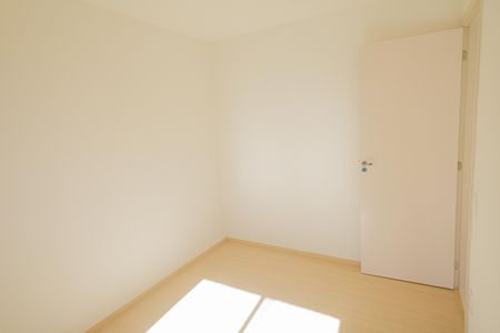 Quarto 1 de apartamento para alugar com 2 quartos, 42m² em Campo Grande, Rio de Janeiro