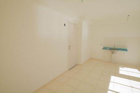 Sala de apartamento para alugar com 2 quartos, 42m² em Campo Grande, Rio de Janeiro