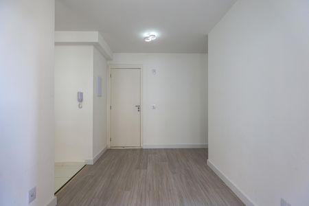 Sala de apartamento para alugar com 2 quartos, 43m² em Jardim Tres Irmaos, Taboão da Serra