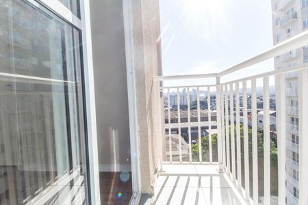 Sacada de apartamento para alugar com 2 quartos, 44m² em Vila Sul Americana, Carapicuíba