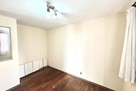Apartamento à venda com 48m², 2 quartos e 1 vaga Apartamento à venda com 48m², 2 quartos e 1 vagaQuarto 1