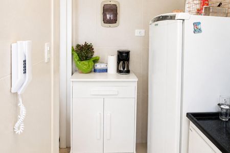 Cozinha de apartamento para alugar com 1 quarto, 56m² em Bela Vista, São Paulo