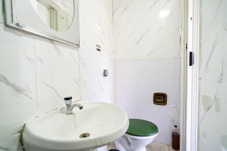 Apartamento para alugar com 47m², 1 quarto e sem vaga Apartamento para alugar com 47m², 1 quarto e sem vagaBanheiro